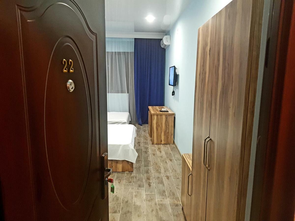 Aparthotel Costa Makhinjauri Bagian luar foto